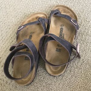 Birkenstock Yara Sandal Size 9 new!